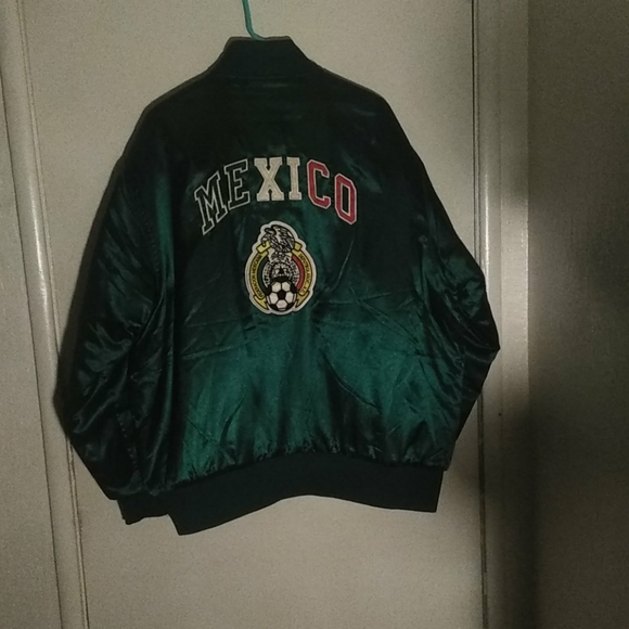 Reversible Bomber Jacket - Picture 6 of 7